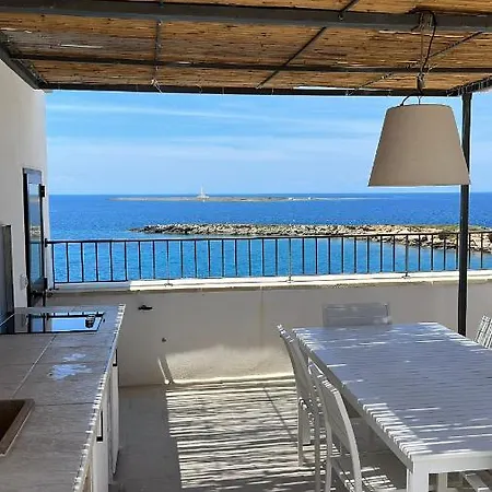 Semesterbostad Maison San Andrea Gallipolli